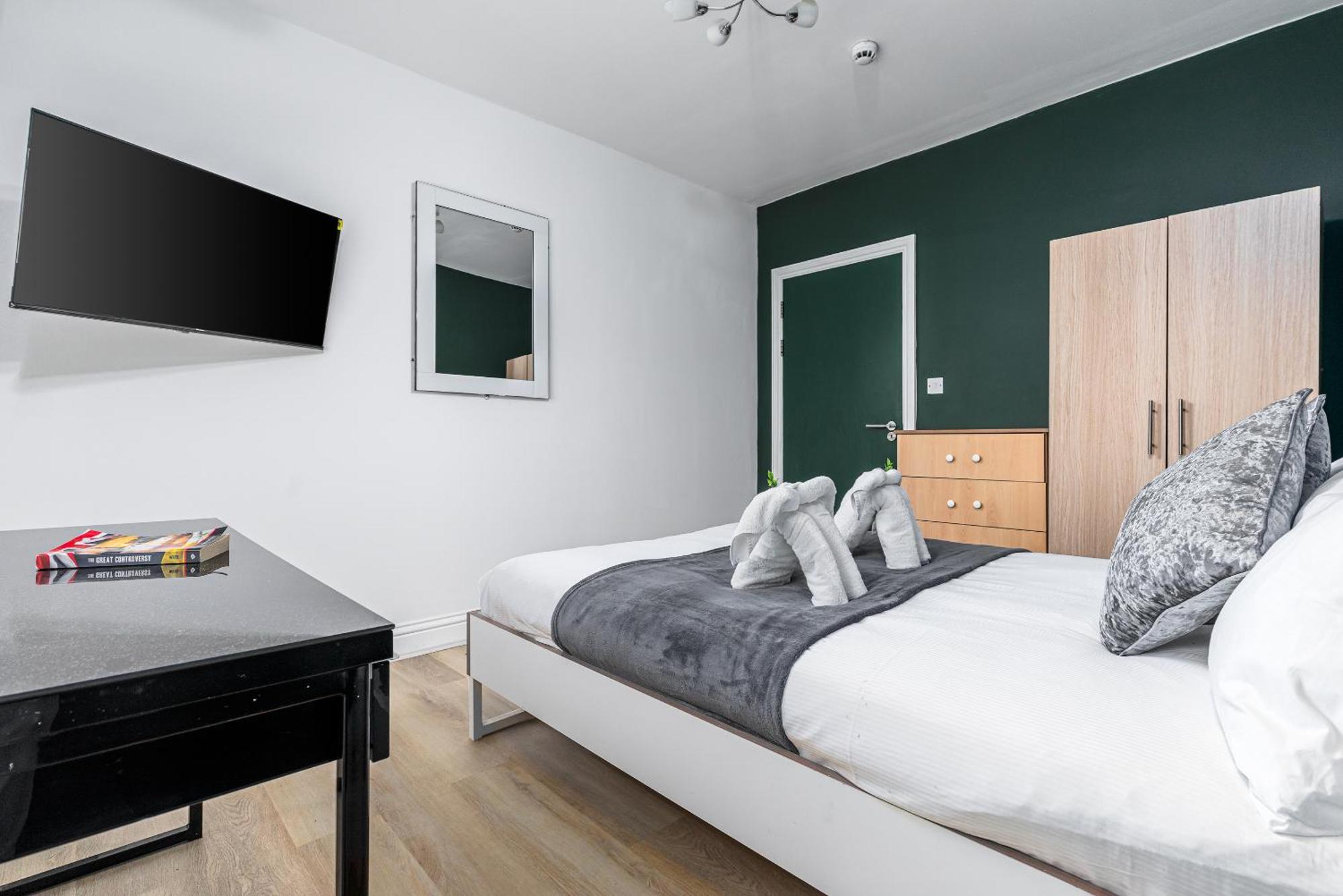 City Gate Guest House Londen Buitenkant foto