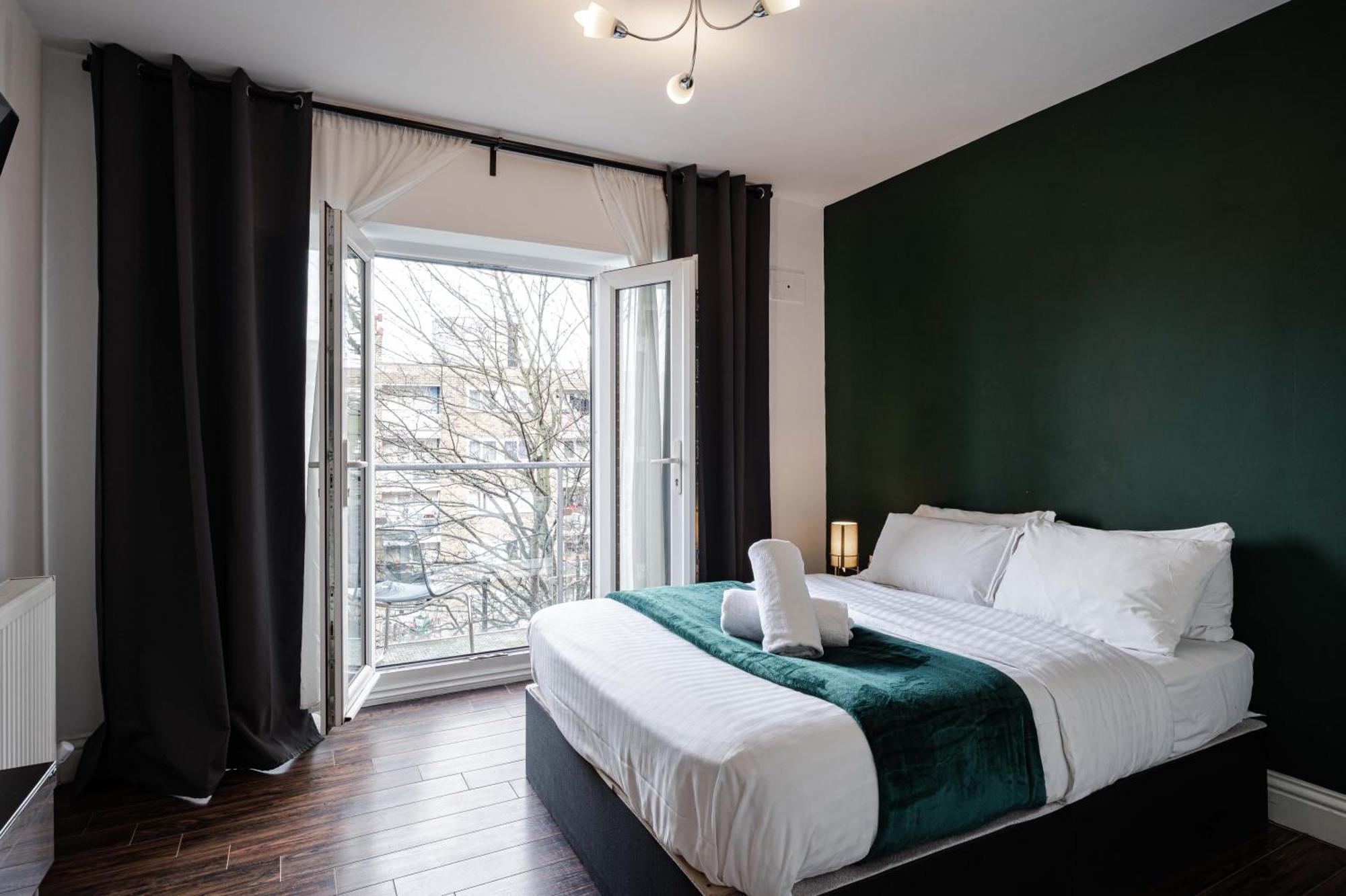 City Gate Guest House Londen Buitenkant foto